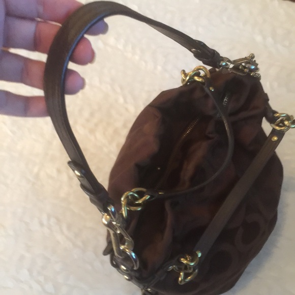 Coach - Picture 3 of 8